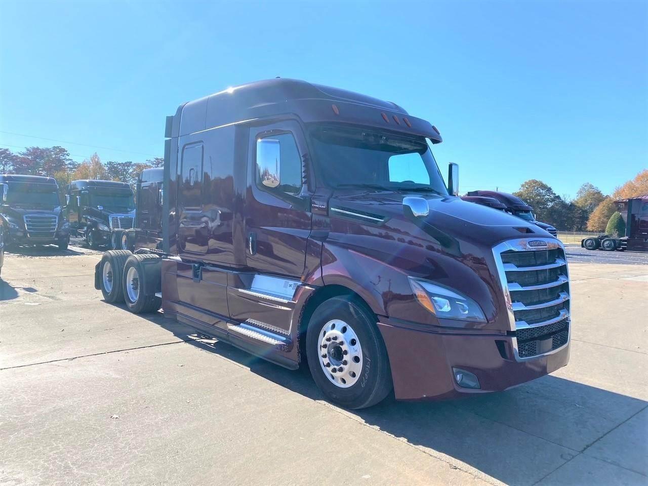 Freightliner Cascadia Mid Roof For Sale kobo building